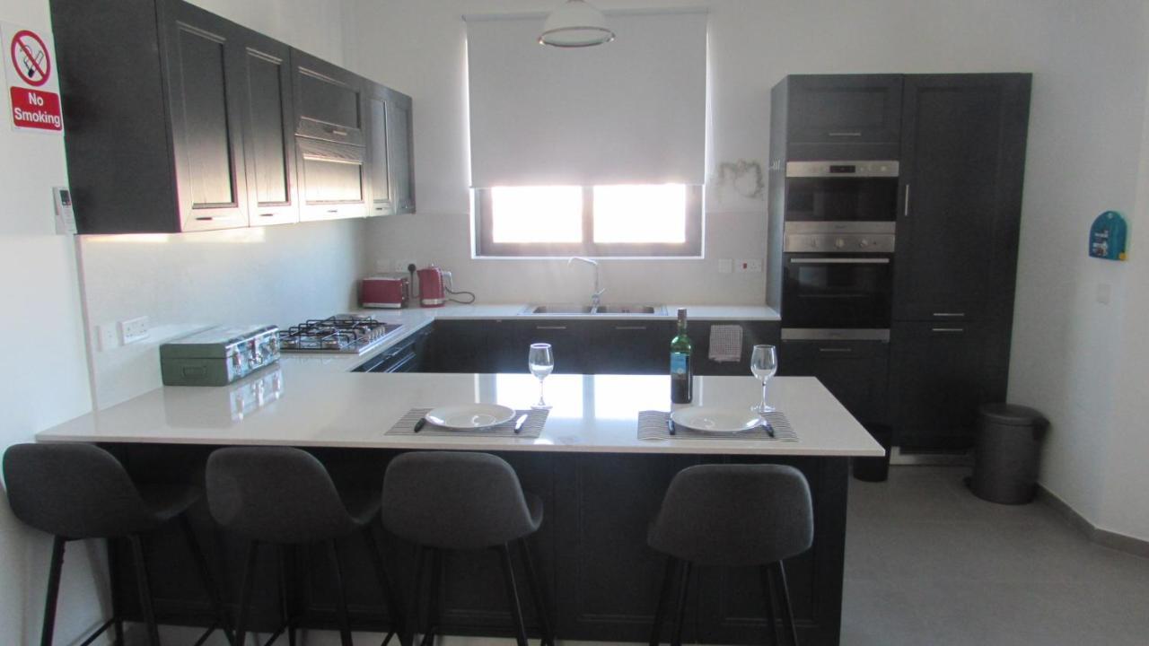 St Julians Luxury Apartment