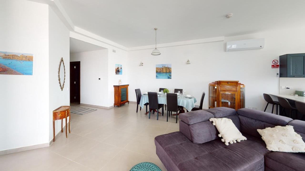 Apartment St Julians Luxury