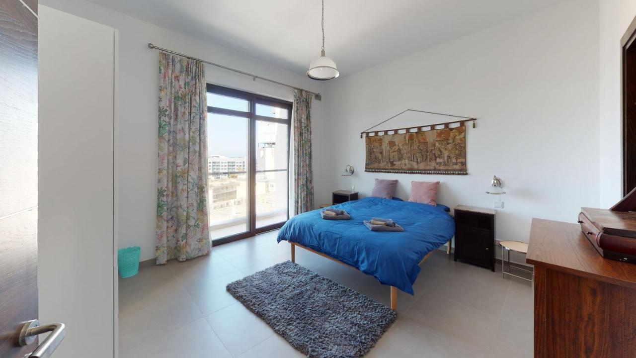 Apartment St Julians Luxury